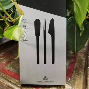 Jørgen Møller Modern ROYAL COPENHAGEN Denmark Charcuterie Board Serving Pieces